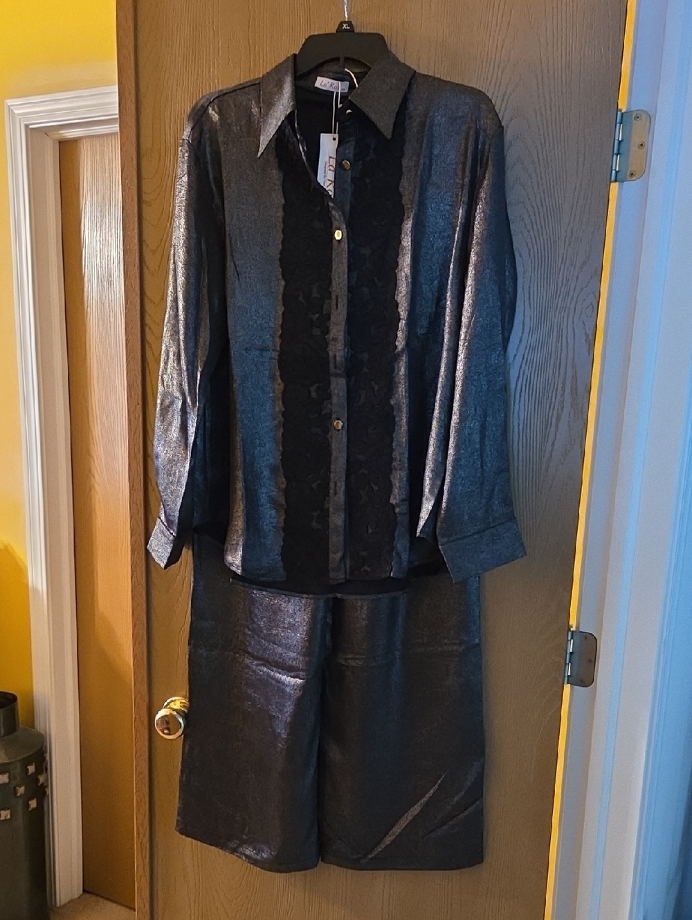 Women’s Metallic Black Pantsuit - Classic Collared Set with Lace Accent
